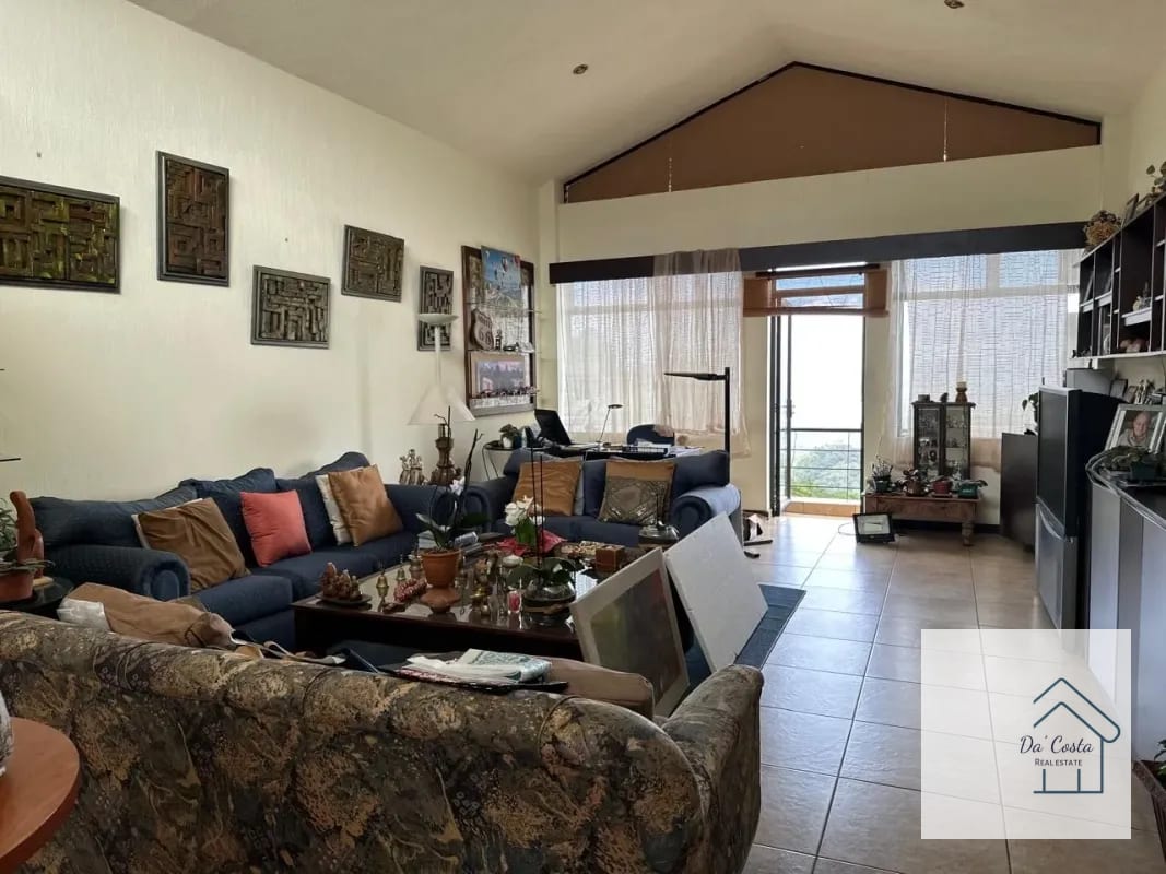 casa — Casa en Venta en Bellas Luces, Santa Catarina Pinula, Guatemala, Ciudad — foto 4 de 9