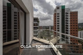 Penthouse en La Herradura, Zona 15 — Apartamento en Venta en La Herradura, Zona 15, Guatemala, Ciudad — miniatura 3 de 14