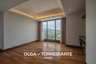 Penthouse en La Herradura, Zona 15 — Apartamento en Venta en La Herradura, Zona 15, Guatemala, Ciudad — miniatura 7 de 14