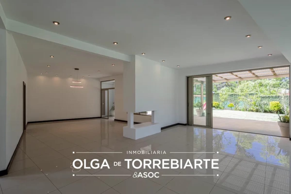 Casa en Casa y Campo Carretera a El Salvador — Casa en Venta en Carretera a El Salvador, Guatemala, Ciudad — foto 9 de 17