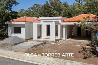 Casa de 1 nivel en Hacienda Nueva — Casa en Venta en San José Pinula, Carretera a El Salvador, Guatemala, Ciudad — miniatura 3 de 7