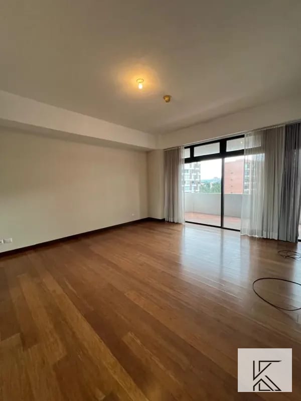 Apartamento Boutique en prestigioso edificio en zona 10 — Apartamento en Venta en Zona 10, Guatemala, Ciudad — foto 12 de 13