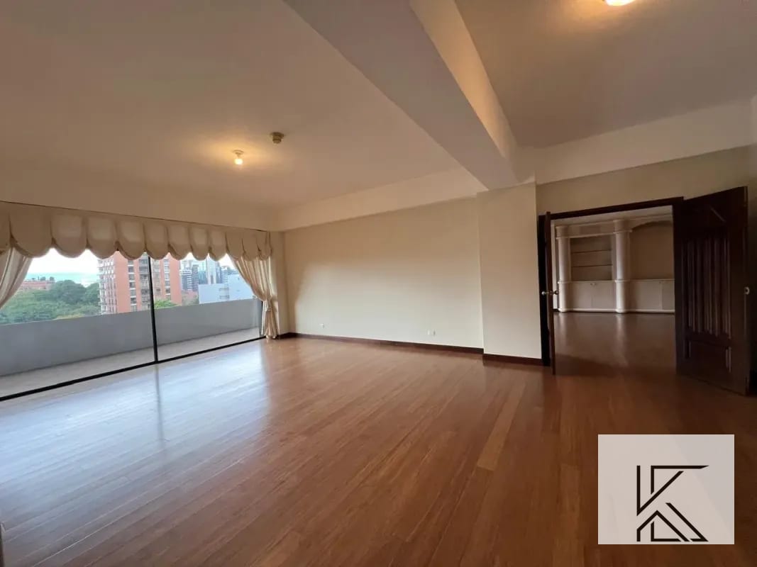 Apartamento Boutique en prestigioso edificio en zona 10 — Apartamento en Venta en Zona 10, Guatemala, Ciudad — foto 7 de 13
