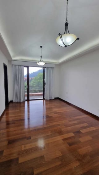 *Vendo Hermosa Casa en Exclusiva Area de Carretera a El Salvador, Residencias Concepción, cluster Camelias* — Casa en Venta en Bromelias Concepcion, Carretera a El Salvador, Guatemala, Ciudad — miniatura 11 de 17