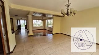 Carr. Salvador Parajes de Muxbal se vende casa amplia y de lujo — Casa en Venta en Carretera a El Salvador, Guatemala, Ciudad — miniatura 8 de 14