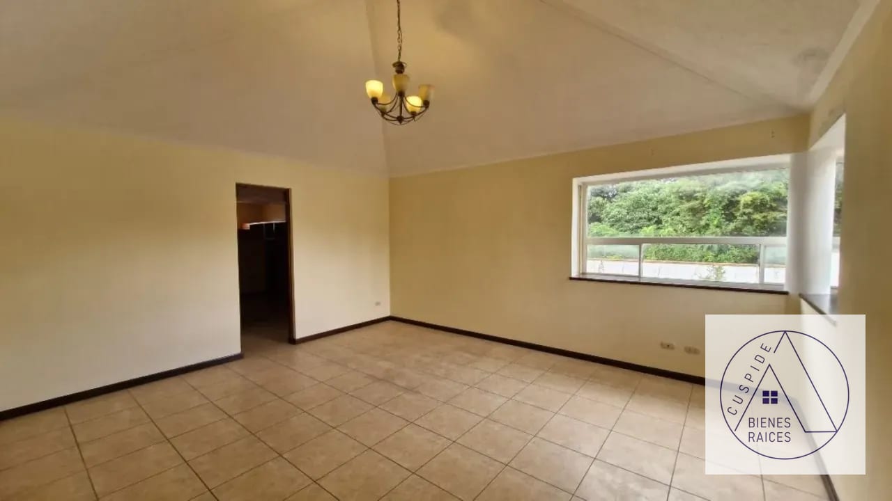 Carr. Salvador Parajes de Muxbal se vende casa amplia y de lujo — Casa en Venta en Carretera a El Salvador, Guatemala, Ciudad — foto 3 de 14