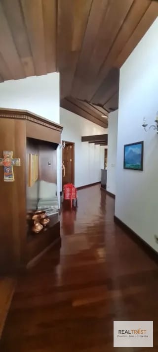 Vendo Preciosa Propiedad en Bellas Luces Santa Catarina Pinula — Casa en Venta en Santa Catarina Pinula, Guatemala, Ciudad — miniatura 4 de 10