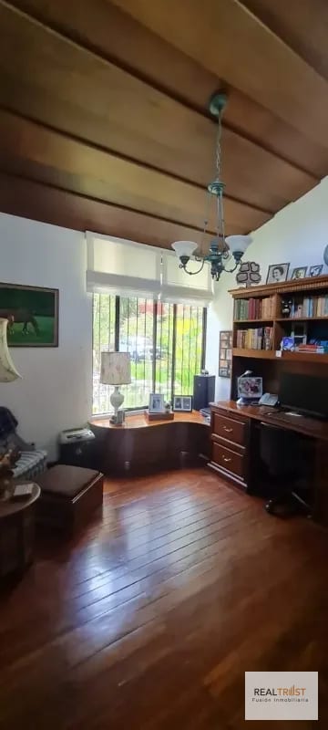 Vendo Preciosa Propiedad en Bellas Luces Santa Catarina Pinula — Casa en Venta en Santa Catarina Pinula, Guatemala, Ciudad — foto 3 de 10