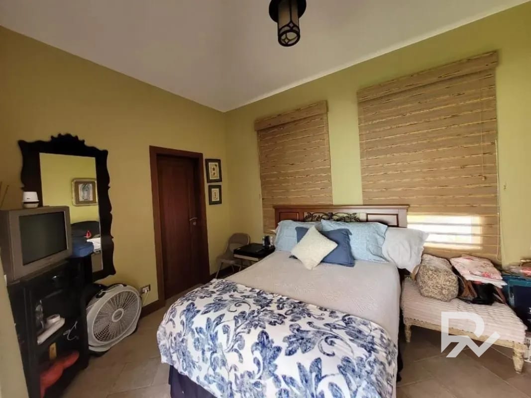 Hermosa Casa en venta en Colinas de Castel Fraijanes CAES — Casa en Venta en Carretera a El Salvador, Guatemala, Ciudad — foto 7 de 14