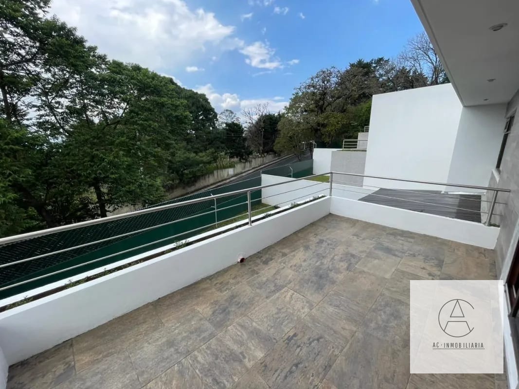 Linda casa con Jardín en venta — Casa en Venta en Santa Catarina Pinula, Guatemala, Ciudad — foto 4 de 17