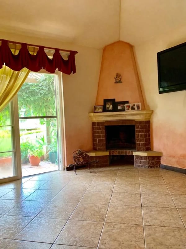 🏠Se vende casa de un nivel con hermoso jardín, en Casa y Campo, Carretera a El Salvador — Casa en Venta en Carretera a El Salvador, Guatemala, Ciudad — foto 12 de 17