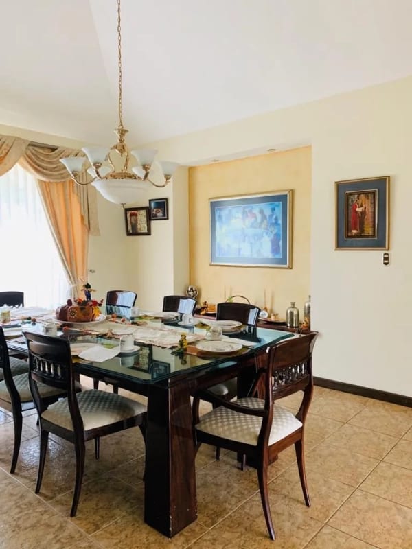 🏠Se vende casa de un nivel con hermoso jardín, en Casa y Campo, Carretera a El Salvador — Casa en Venta en Carretera a El Salvador, Guatemala, Ciudad — foto 5 de 17