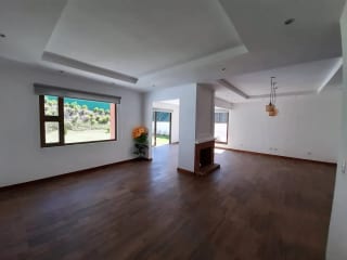Casa en Renta KM 12.5 CAES — Casa en Alquiler en km 11-15, Carretera a El Salvador, Guatemala, Ciudad — miniatura 1 de 6