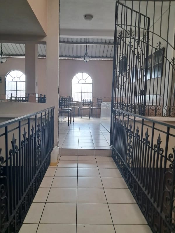 Venta de Negocio en funcionamiento/Café Restaurante — Casa en Venta en Zona 1, Guatemala, Ciudad — foto 14 de 16