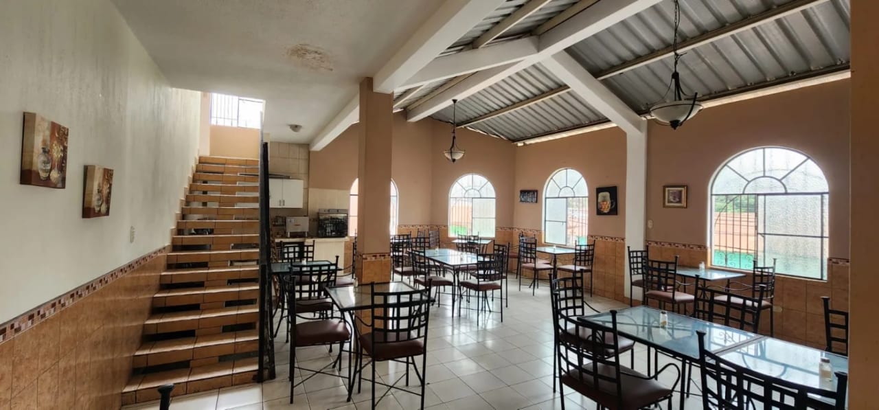 Venta de Negocio en funcionamiento/Café Restaurante — Casa en Venta en Zona 1, Guatemala, Ciudad — foto 9 de 16