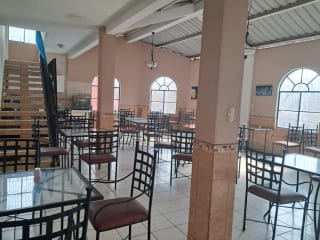 Venta de Negocio en funcionamiento/Café Restaurante — Casa en Venta en Zona 1, Guatemala, Ciudad — miniatura 7 de 16