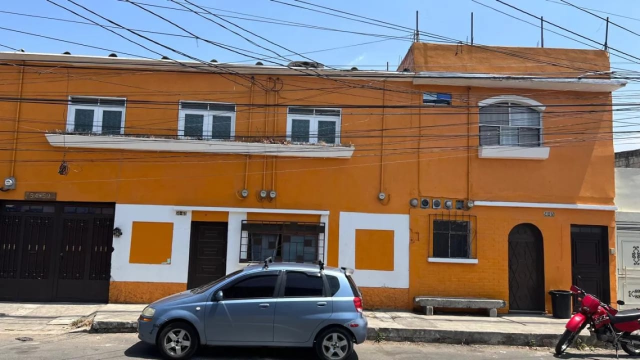 Propiedad para inversión con 7 apartamentos!!! — Casa en Venta en Villa Nueva, Guatemala, Ciudad — foto 1 de 9