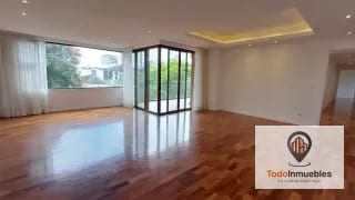 Apartamento en Renta en zona 10 Lucca — Apartamento en Alquiler en Lucca, Zona 10, Guatemala, Ciudad — miniatura 1 de 16