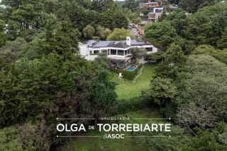 Casa con piscina en venta, Las Tinajas — Casa en Venta en Las Tinajas, Santa Catarina Pinula, Guatemala, Ciudad — miniatura 15 de 17