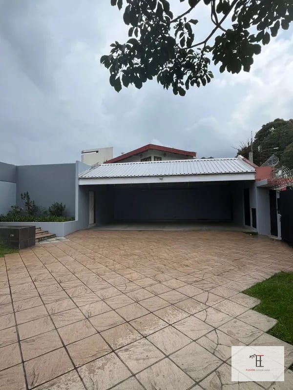 Venta Casa amplia en La Montaña zona 16 — Casa en Venta en La Montaña, Zona 16, Guatemala, Ciudad — foto 6 de 9