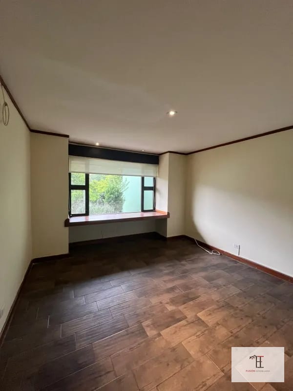 Venta Casa amplia en La Montaña zona 16 — Casa en Venta en La Montaña, Zona 16, Guatemala, Ciudad — foto 2 de 9