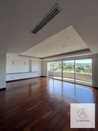 Lindo apartamento en venta en Torre Real — Apartamento en Venta en Torre Real, Carretera a El Salvador, Guatemala, Ciudad — miniatura 1 de 17
