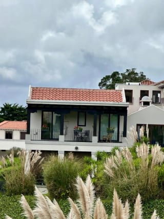 Hermosa casa en Lazos de Fraijanes — Casa en Venta en Lazos de Fraijanes, Carretera a El Salvador, Guatemala, Ciudad — miniatura 1 de 12