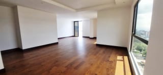 PH en Venta y/o Alquiler Zona 14 — Apartamento en Venta en Zona 14, Guatemala, Ciudad — miniatura 4 de 16