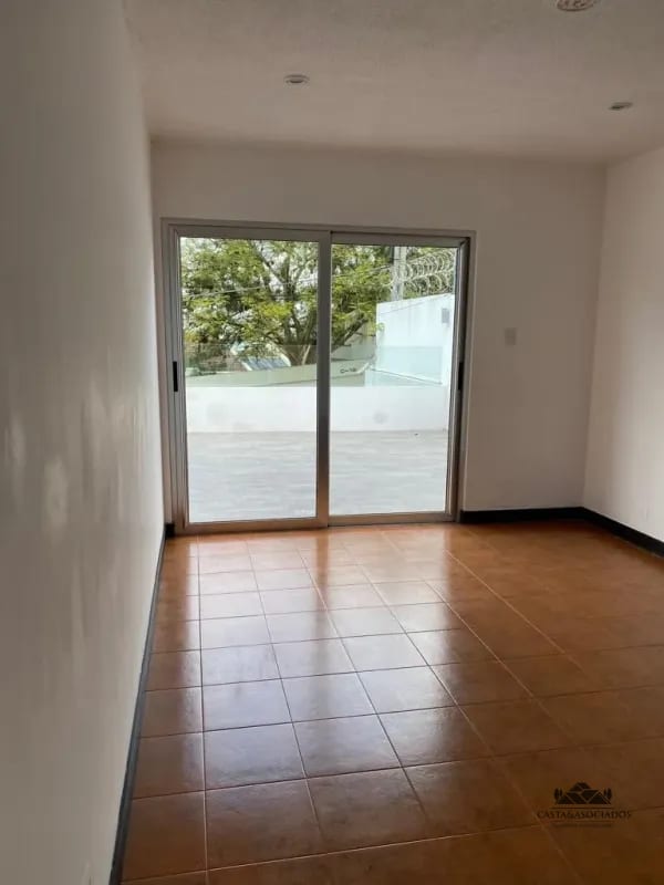 Casa en Venta Montebello II — Casa en Venta en Carretera a El Salvador, Guatemala, Ciudad — foto 7 de 10