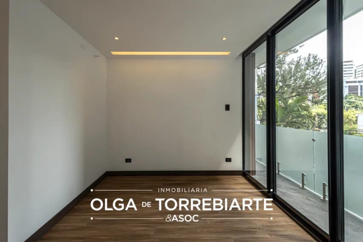 Casa en Condominio La Herradura, Zona 13 — Casa en Venta en Zona 13, Guatemala, Ciudad — foto 3 de 17