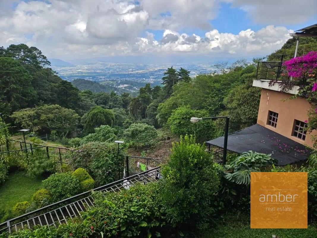 Casa en Bellas Luces, Santa Catarina Pinula — Casa en Venta en Bellas Luces, Santa Catarina Pinula, Guatemala, Ciudad — foto 1 de 13