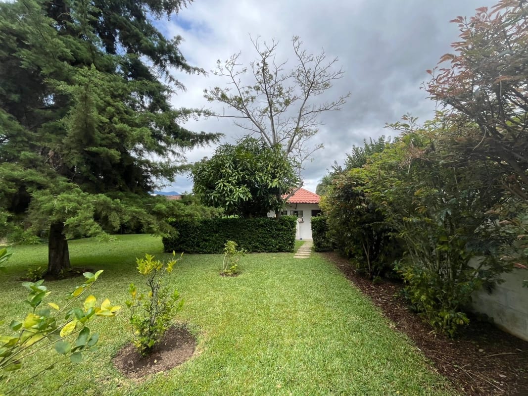Casa San Pedro el Alto — Casa en Venta en San Pedro Las Huertas, Antigua, Sacatepéquez — foto 2 de 4
