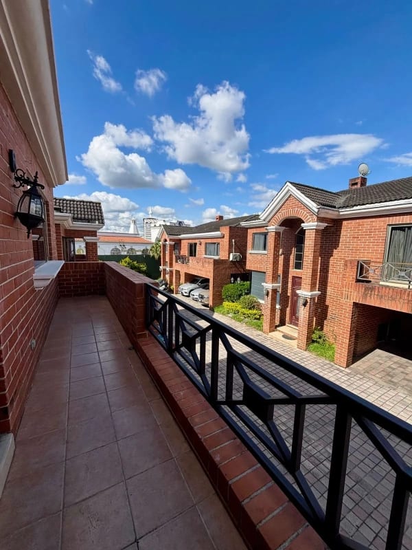 Venta de Casa -Villas de Jacarandas de Cayalà, Zona 16- — Casa en Venta en Jacarandas de Cayalá, Zona 16, Guatemala, Ciudad — foto 15 de 15