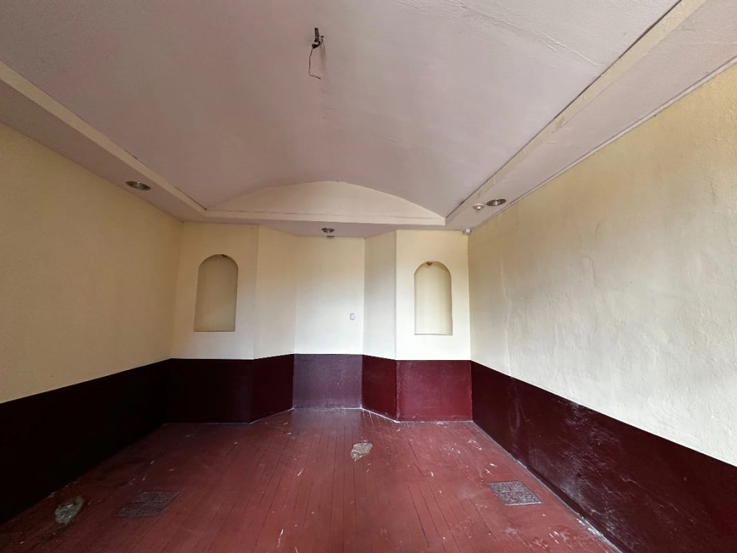 Zona 1, Amplia casa estilo colonial en alquiler — Casa en Alquiler en Zona 1, Guatemala, Ciudad — foto 9 de 10