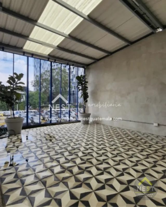 Casa comercial en Renta | zona 10 — Casa en Alquiler en Zona 10, Guatemala, Ciudad — foto 2 de 17