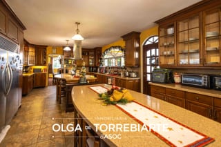Casa en Bosques de Castilla II — Casa en Venta en Zona 9 Mixco, Guatemala, Ciudad — miniatura 4 de 15