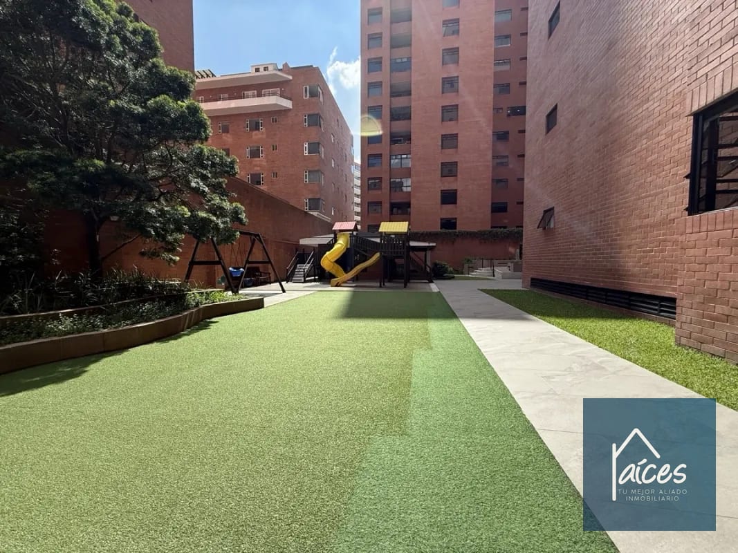 Apartamento en venta SAN IGNACIO Zona 10 (D) — Apartamento en Venta en San Ignacio, Zona 10, Guatemala, Ciudad — foto 4 de 17