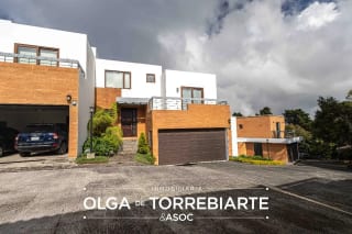 Casa en Casa Muxbal, Muxbal — Casa en Venta en Muxbal, Guatemala, Ciudad — miniatura 1 de 14