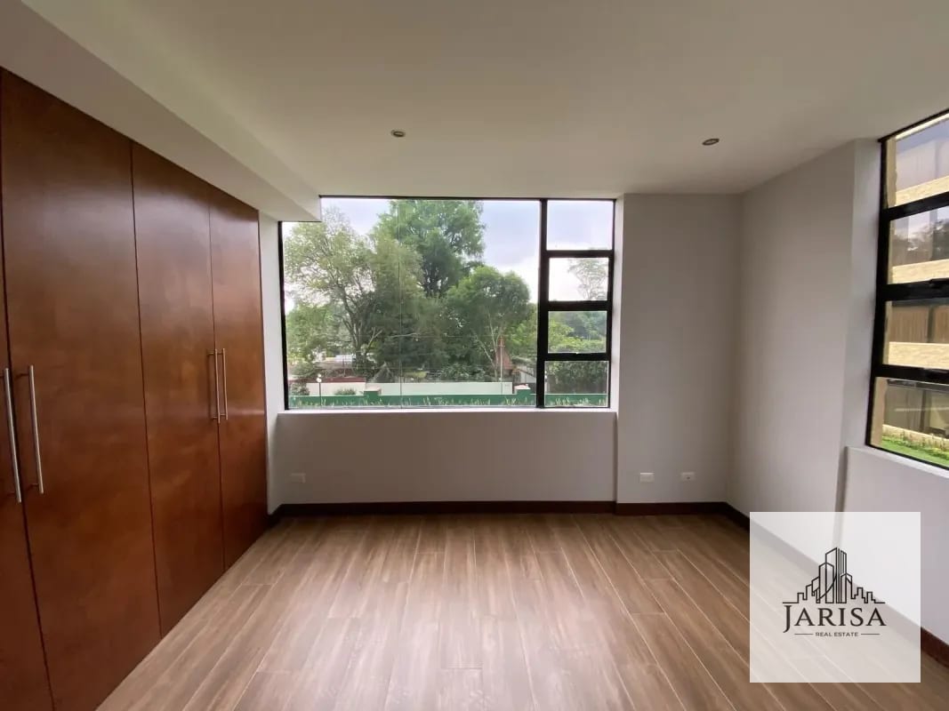 Apartamento Venta Colonia Oakland — Apartamento en Venta en Zona 10, Guatemala, Ciudad — foto 8 de 11
