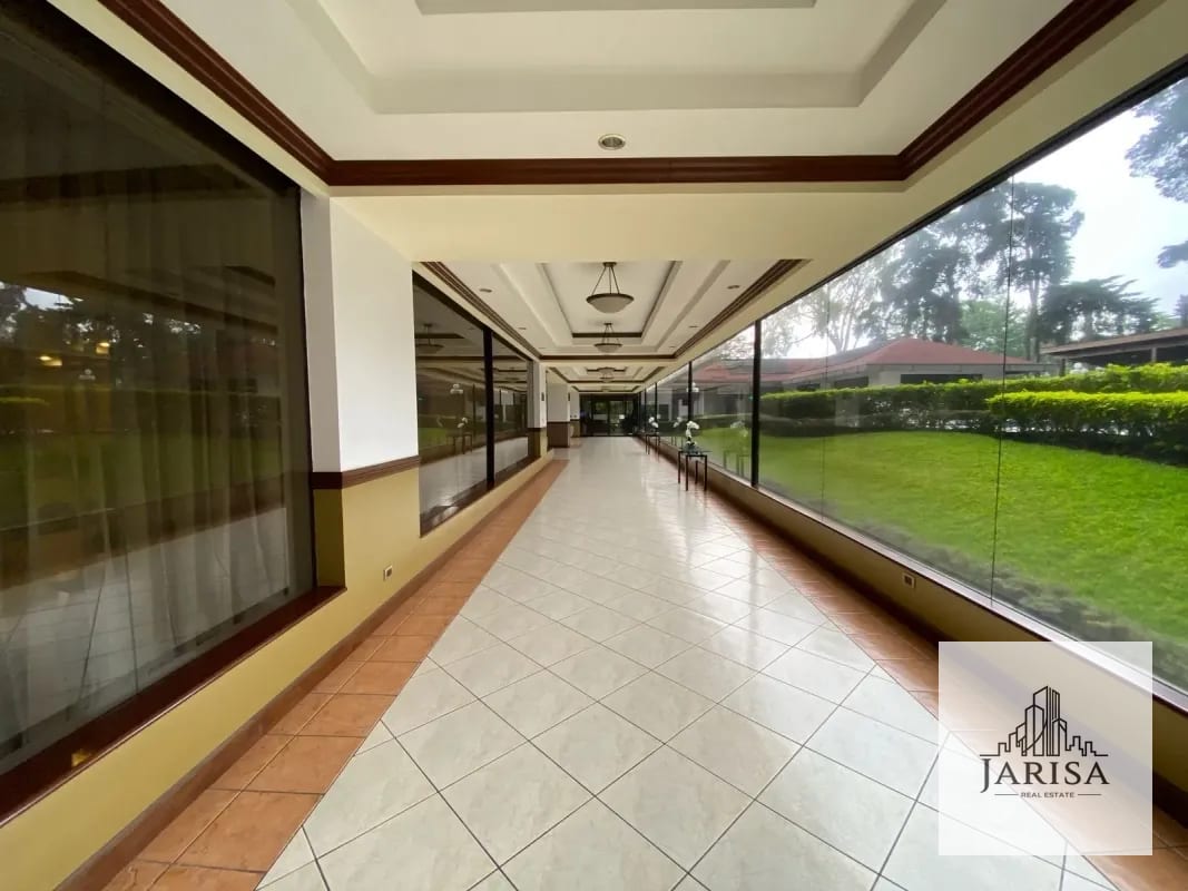 Apartamento Venta Colonia Oakland — Apartamento en Venta en Zona 10, Guatemala, Ciudad — foto 2 de 11