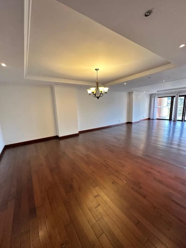 Alquiler de Apartamento Tadeus — Apartamento en Alquiler en Tadeus, Zona 14, Guatemala, Ciudad — foto 8 de 17