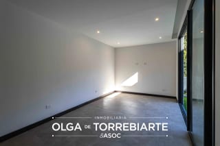 Casa en Arama, Santa Catarina Pinula — Casa en Venta en Santa Catarina Pinula, Guatemala, Ciudad — miniatura 3 de 17