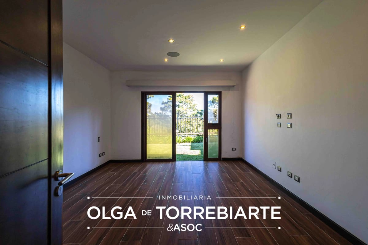 Casa en Antaria Bellas Luces — Casa en Venta en Bellas Luces, Santa Catarina Pinula, Guatemala, Ciudad — foto 11 de 17