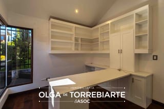Casa en Antaria Bellas Luces — Casa en Venta en Bellas Luces, Santa Catarina Pinula, Guatemala, Ciudad — miniatura 2 de 17