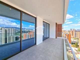 Apartamento amueblado en zona 14 — Apartamento en Venta en Zona 14, Guatemala, Ciudad — miniatura 2 de 6