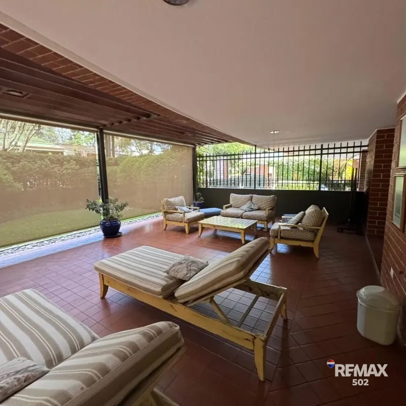 Apartamento con Jardín - Zona 14 — Apartamento en Venta en Plenum 14, Zona 14, Guatemala, Ciudad — foto 4 de 12