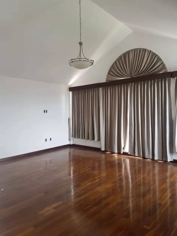 Venta Casa en la Montaña, Zona 16 — Casa en Venta en La Montaña, Zona 16, Guatemala, Ciudad — foto 4 de 11