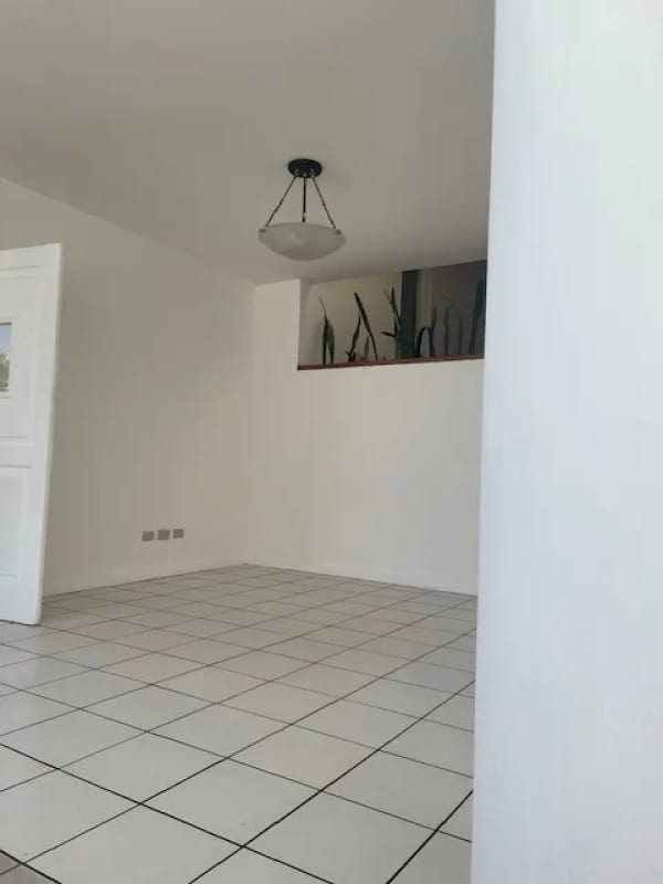 Casa en VENTA o RENTA en Montebello I, CAES — Casa en Venta en Monte bello, Carretera a El Salvador, Guatemala, Ciudad — foto 16 de 17