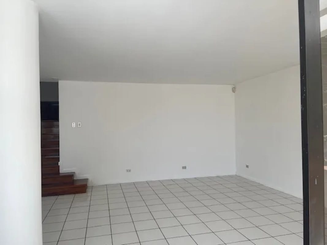 Casa en VENTA o RENTA en Montebello I, CAES — Casa en Venta en Monte bello, Carretera a El Salvador, Guatemala, Ciudad — foto 14 de 17