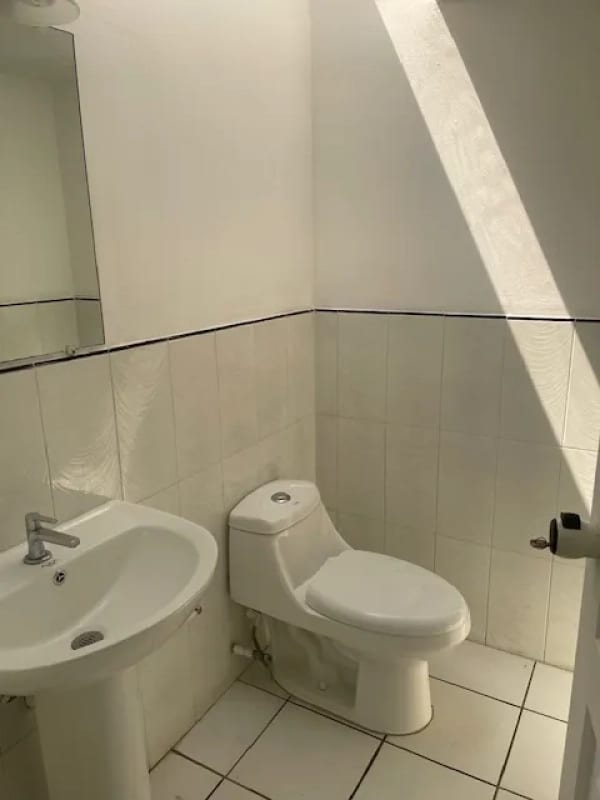 Casa en VENTA o RENTA en Montebello I, CAES — Casa en Venta en Monte bello, Carretera a El Salvador, Guatemala, Ciudad — foto 13 de 17